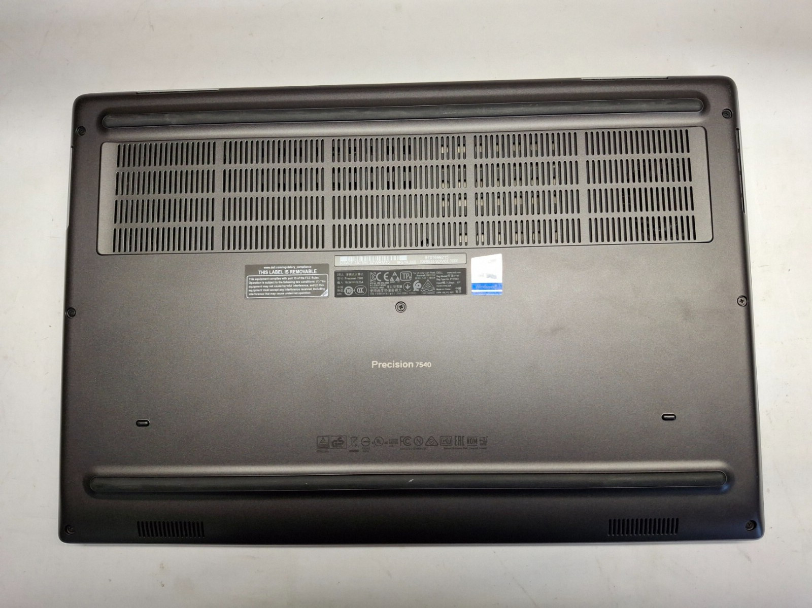 Dell Precision 7540 15.6″ Laptop Core i7-9750H 16GB RAM 512GB SSD Webcam Wifi