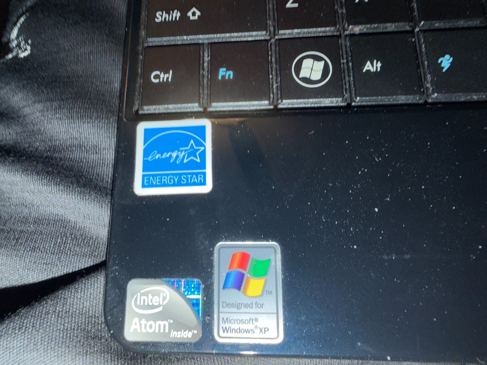 ASUS Eee PC 1005HAB The OG Netbook Laptop Computer Windows XP Home PC