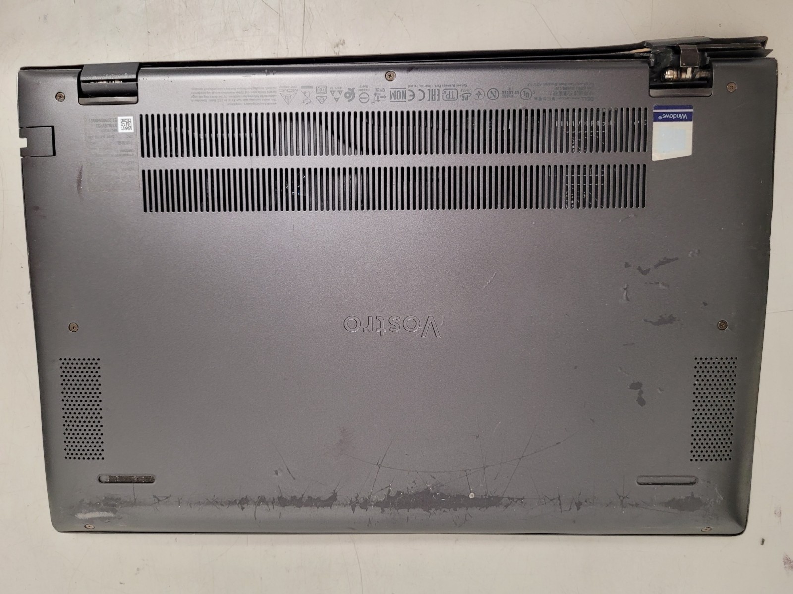 Dell vostro 5402 14″ i5-1135G7 2.4ghz 8gb ram no ssd*for parts READ 9LNVP93