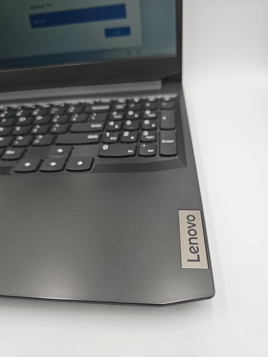 Lenovo Ideapad Gaming 3 (15ACH6) Ryzen 5 5600H 8GB, 256GB SSD, RTX 3050 Ti
