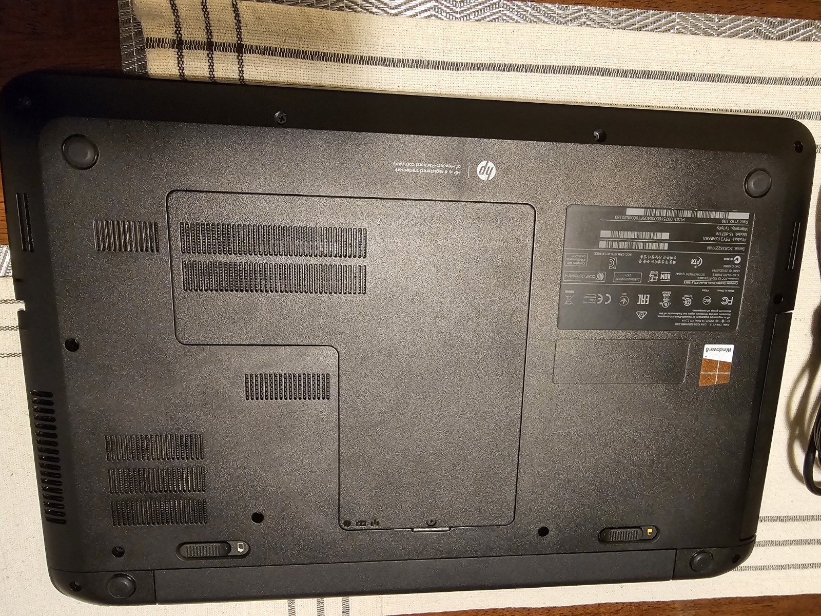 HP Laptop 15-d071nr, AMD A-Series A-4 5000