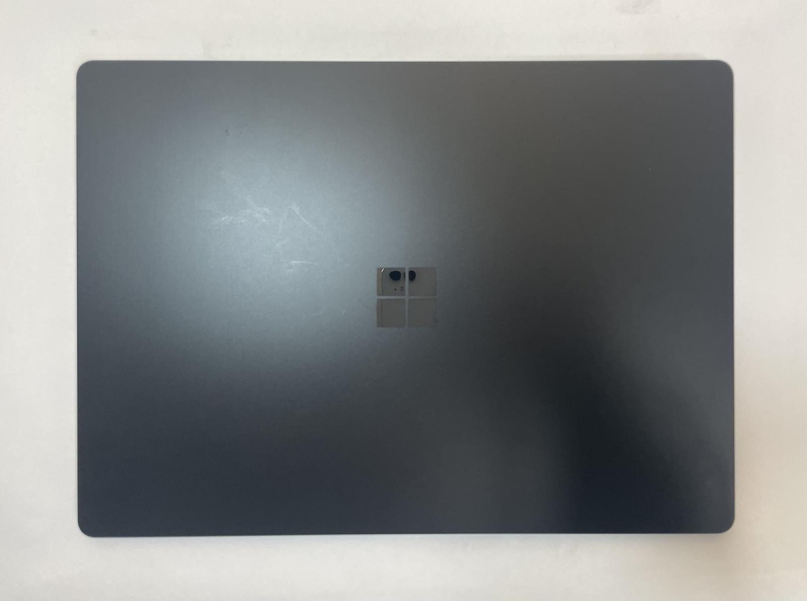 MICROSOFT Surface Laptop 5 13.5″ Core i7 1265U 16GB 255GB NVMe WIN11 -SEE PHOTOS