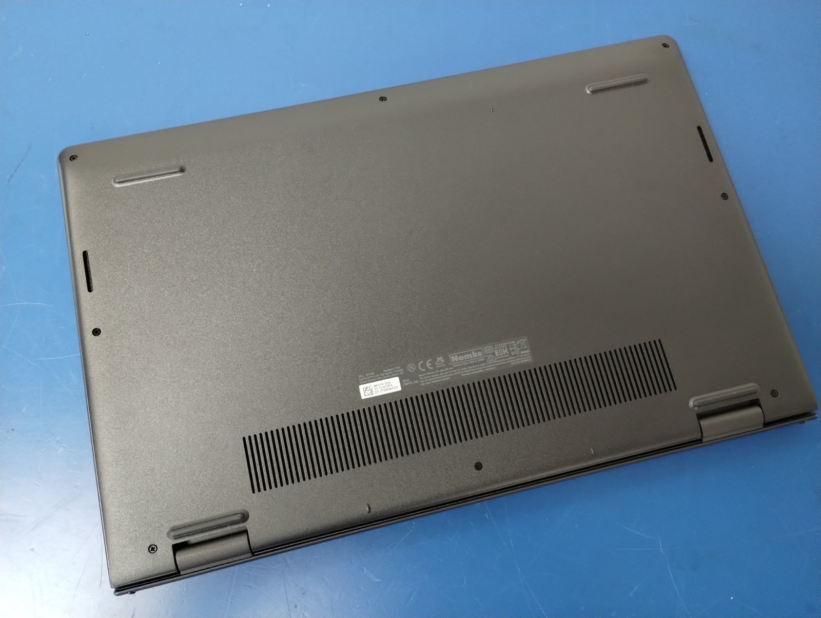 DELL 15 DC15255 G8MK9, AMD Ryzen 7 7730U, 2.00 GHz, 16 GB RAM, 512 GB NVMe
