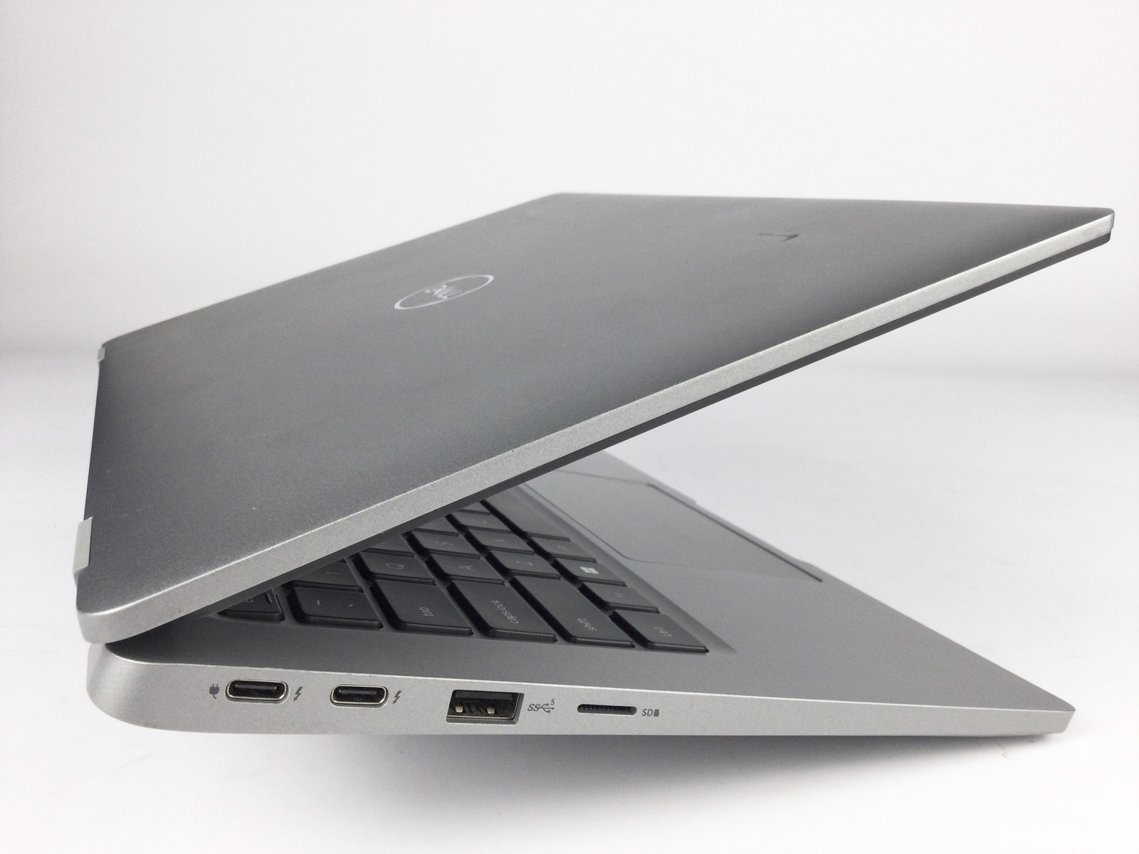 Dell Latitude 5330 13.3″ i7-1265U 32GB RAM 512GB NVMe Windows 11 No AC *READ*