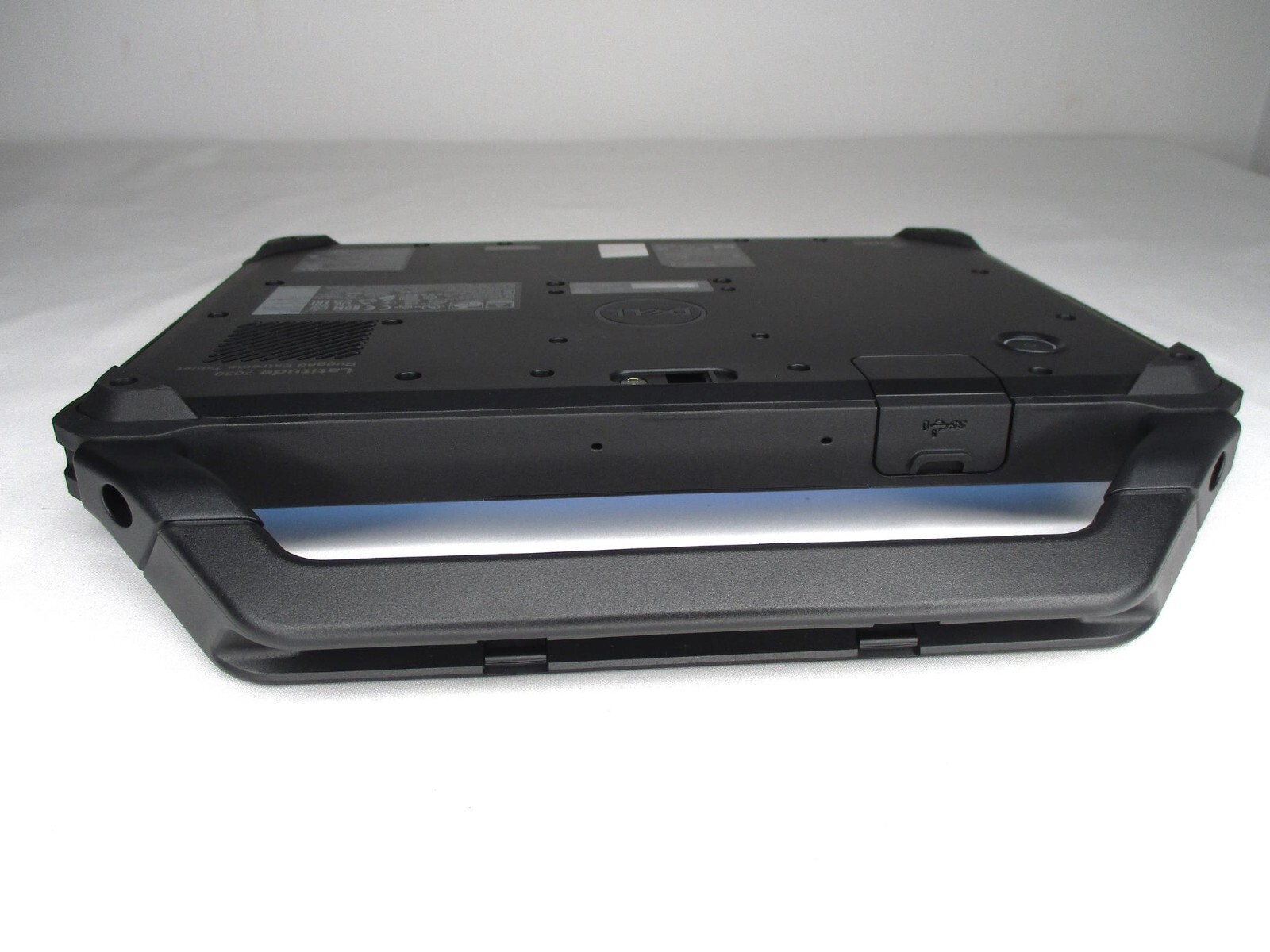 Dell Latitude 7030 Rugged Extreme Tablet 10.1″ i5-1240U 16GB 256GB Wi-Fi BT GPS
