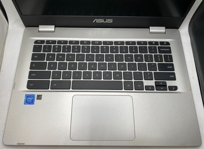 Asus Chromebook C423NA-BCLN5 14″ Intel Celeron N3350 @1.1 GHz 4GB RAM 32GB eMMC