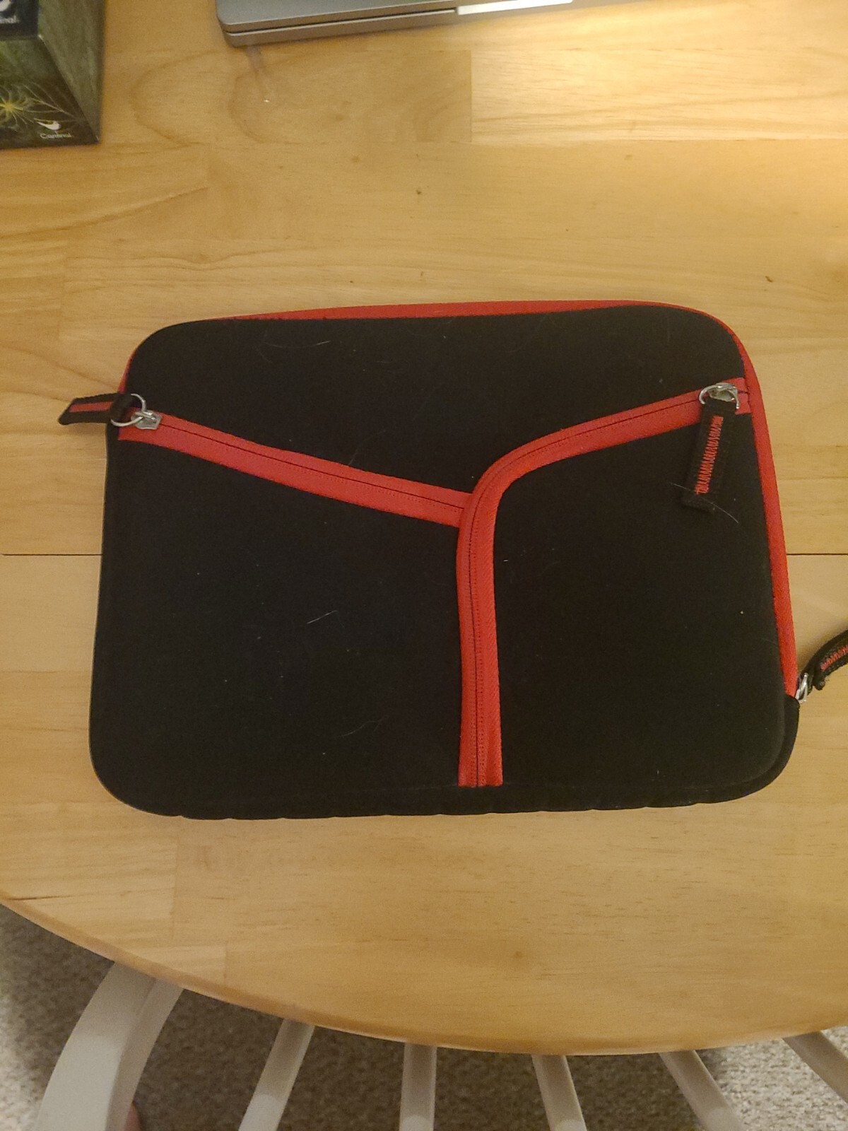 Gateway LT2805U Netbook W/Case & Charger, READ DESCRIPTION