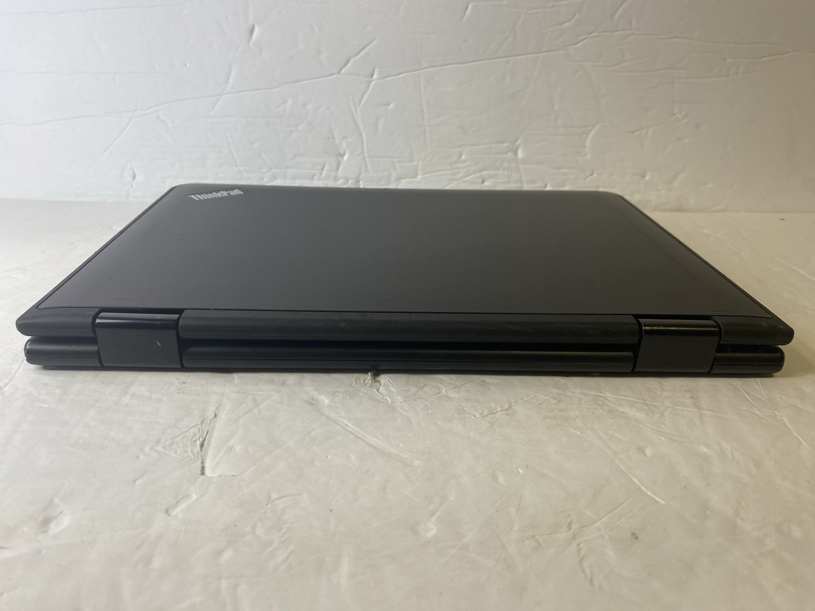 Lenovo ThinkPad Yoga 11e 11.6in 2 in 1 flip TouchScreen Windows 10