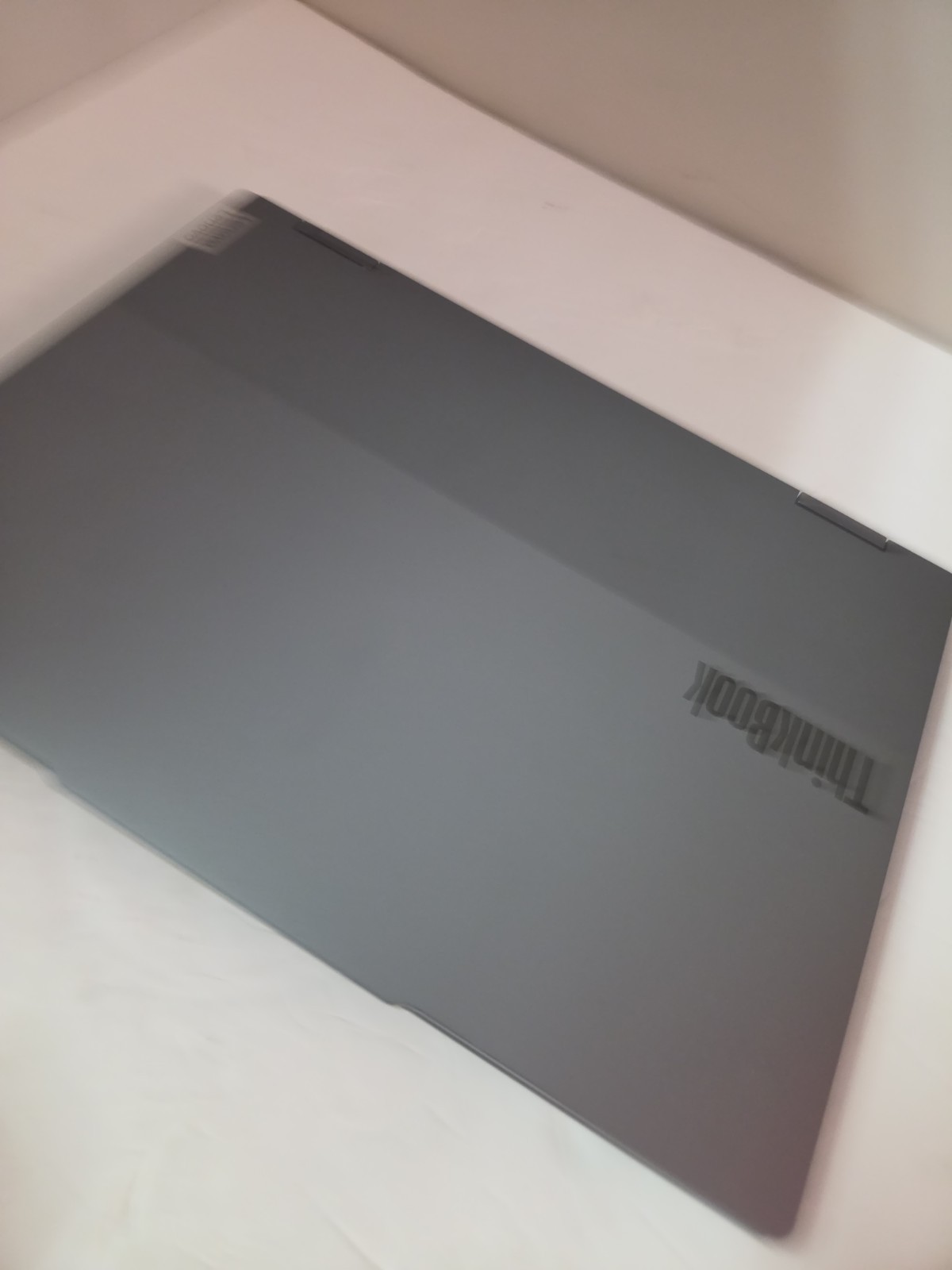 Lenovo ThinkBook 14 2-in-1 G5 IAU Touch WUXGA Ultra 7 255U 16GB 512GB