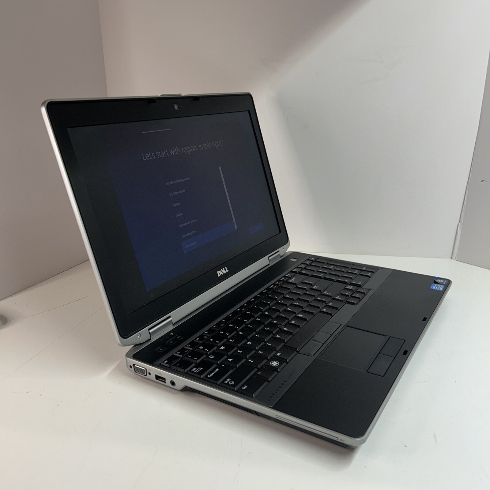 Dell Latitude E6530 15.6″ i5-3340M 4GB RAM, 320GB HDD, Windows 10 Pro 🔋 Normal