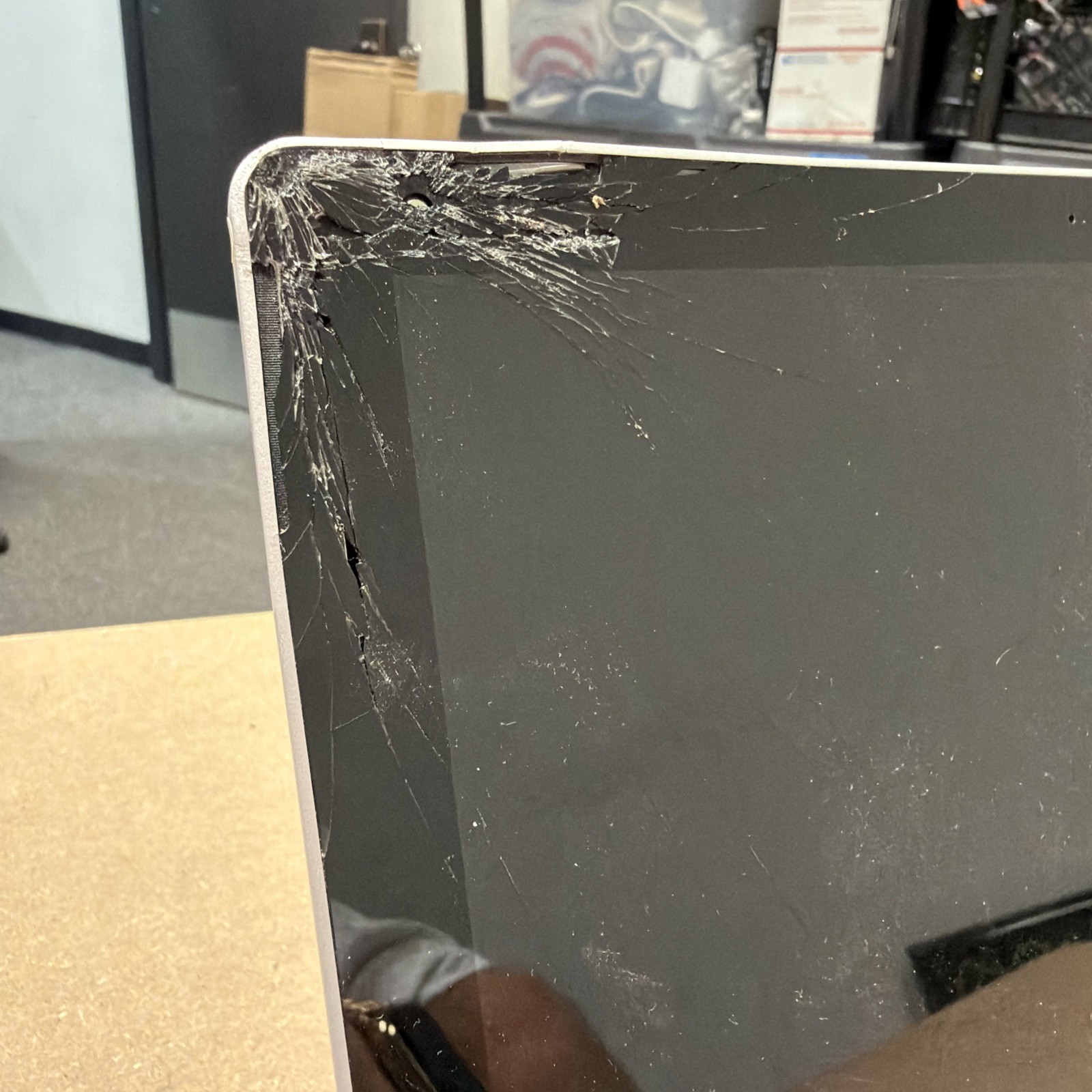 *CRACKED Microsoft Surface Pro 7 Plus 1960 Intel i5-1135G7 8 GB RAM 128GB SSD