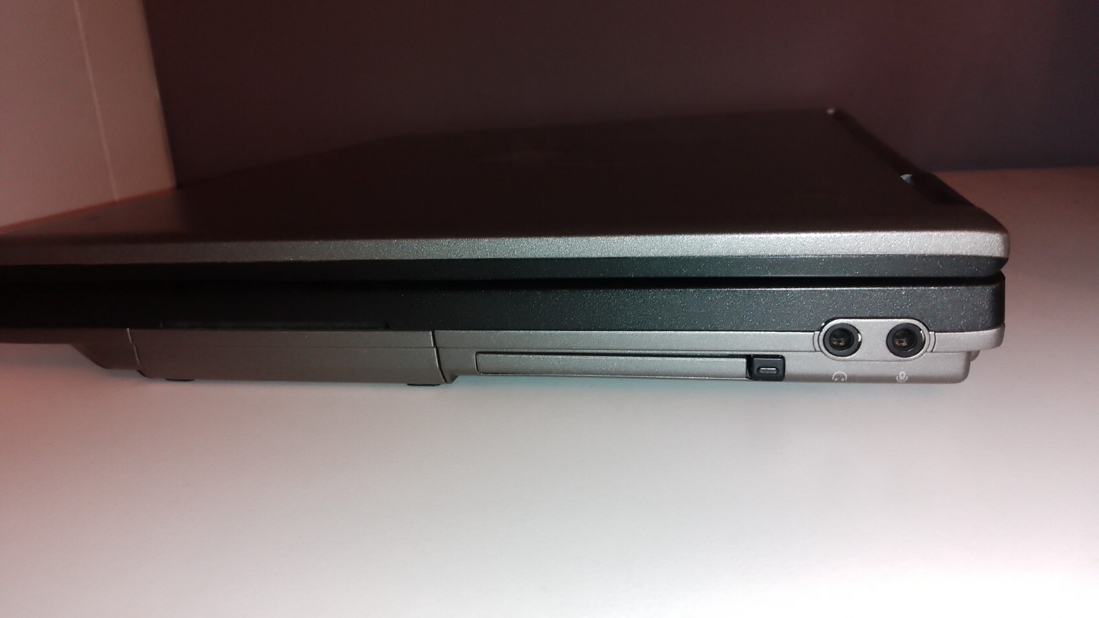 Vintage Dell Latitude D410 12″ Laptop 1.86 Ghz CPU 760MB RAM 60GB HDD Windows XP