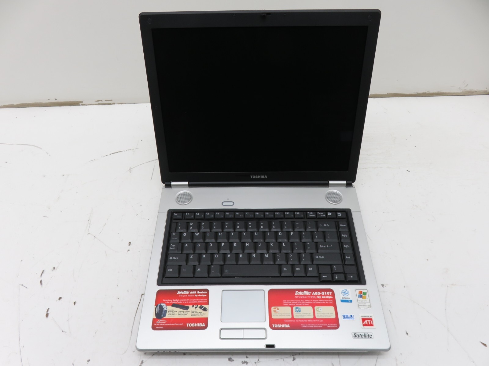Toshiba Satellite A85-S107 Laptop Intel Celeron M 256MB Ram No HDD, Bad Battery