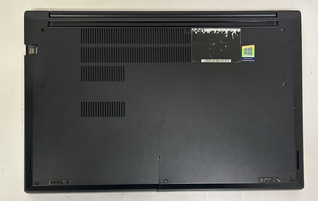 Lenovo ThinkPad E15 Intel i5-10210U @1.6GHz – 4GB RAM – 128GB SSD – W11P