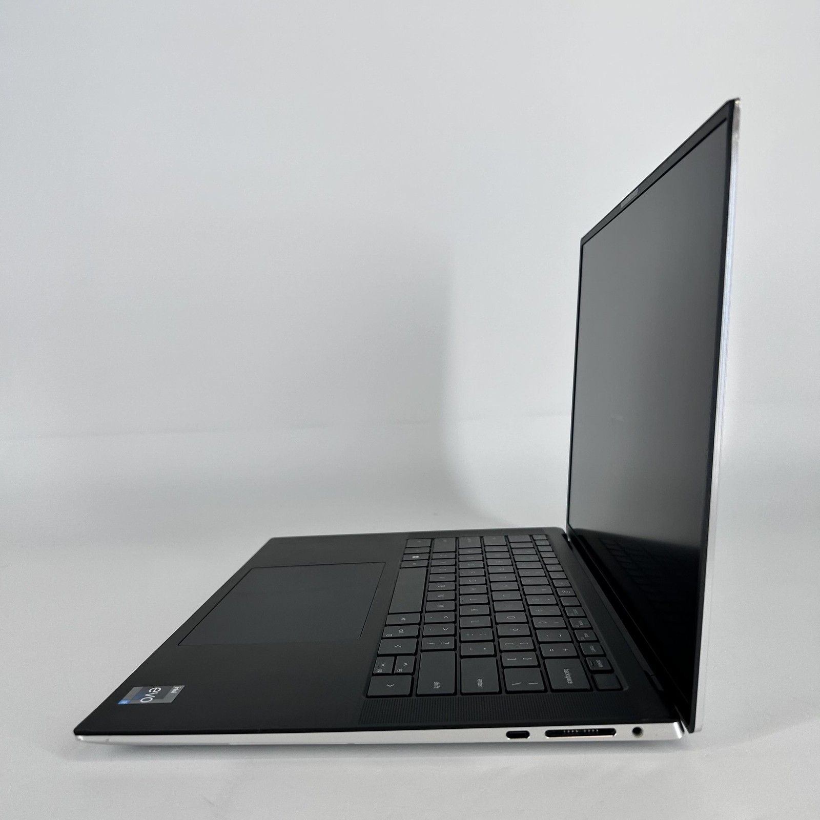 Dell XPS 15 9530 Silver FHD+ 2.4 GHz i7-13700H 16GB 512GB/512GB Arc A370M Good