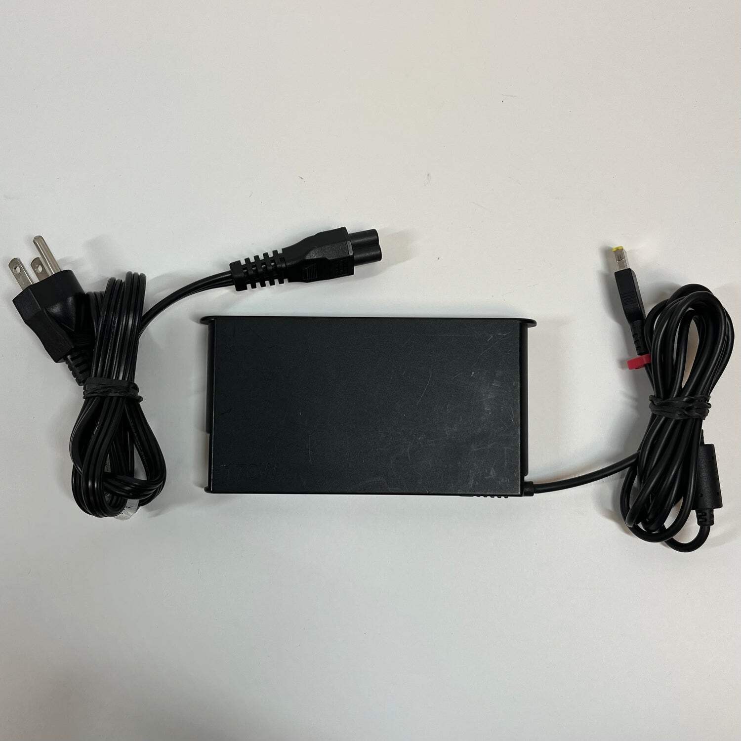 Lenovo LOQ 15 15IRH8 15.6″ i5-13420H 2.1GHz 8GB RAM 1TB SSD GeForce RTX 3050