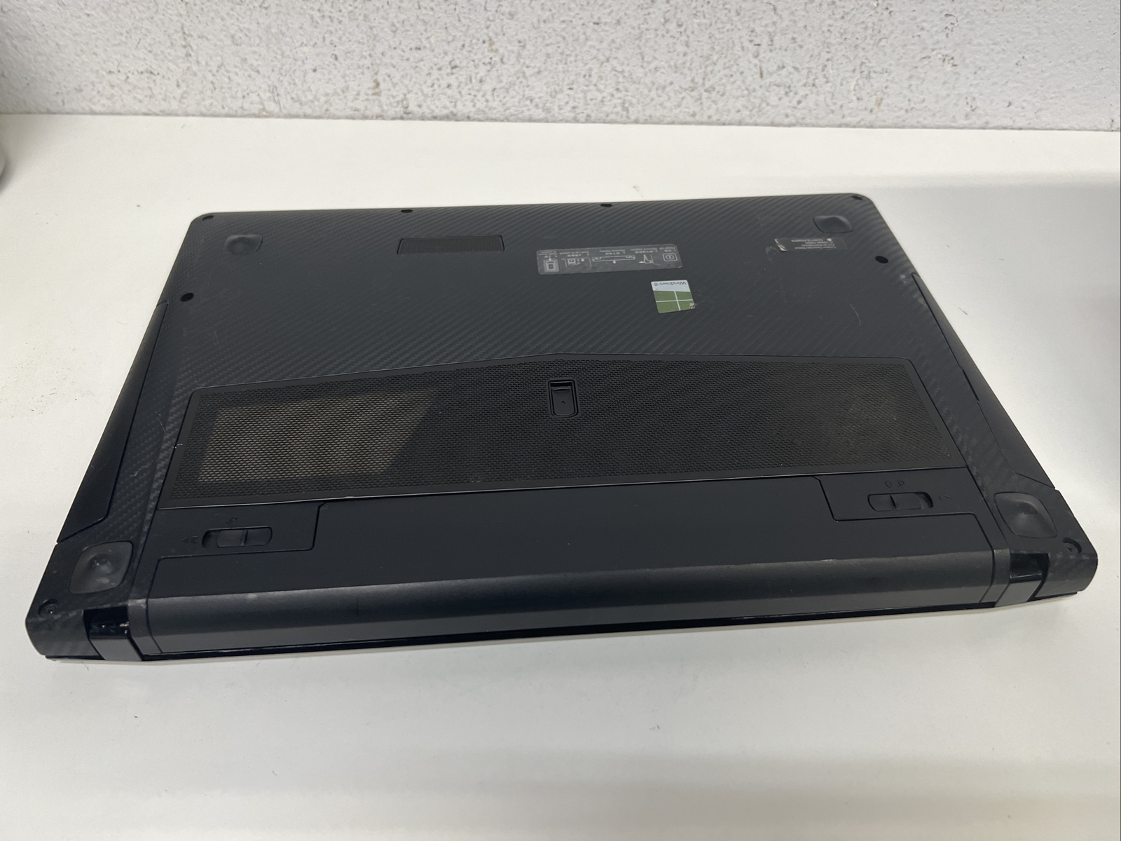 Lenovo 14 i7-4700MQ 2.4GHz 8GB 1TB HD Nvidia GT 755M W10 Gaming Laptop*FOR PART*