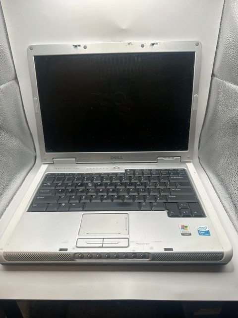 Dell Inspiron E1405 Intel Core Duo – Untested no power cord