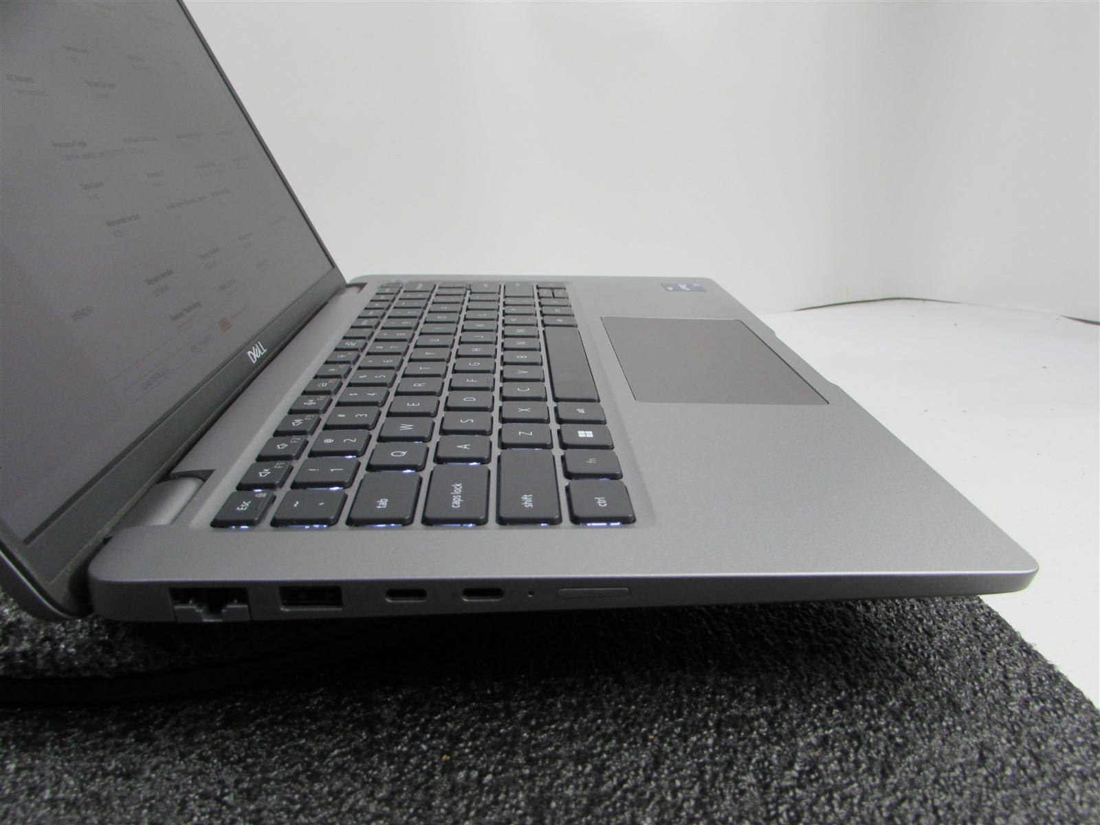 Dell Precision 3480 14″ i7-1370P 14-Core 256GB SSD 32GB RAM RTX A500 WIN 11 PRO