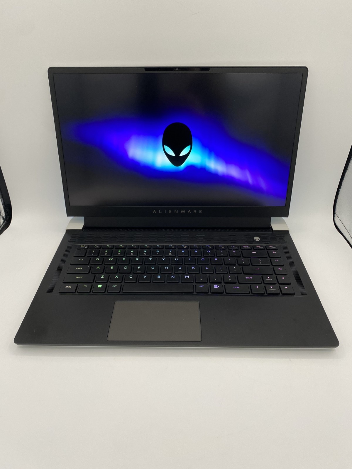 Dell Alienware X15 R1 15″ RTX 3070 i7-11800H 16GB 512GB SSD W11H Restored Laptop
