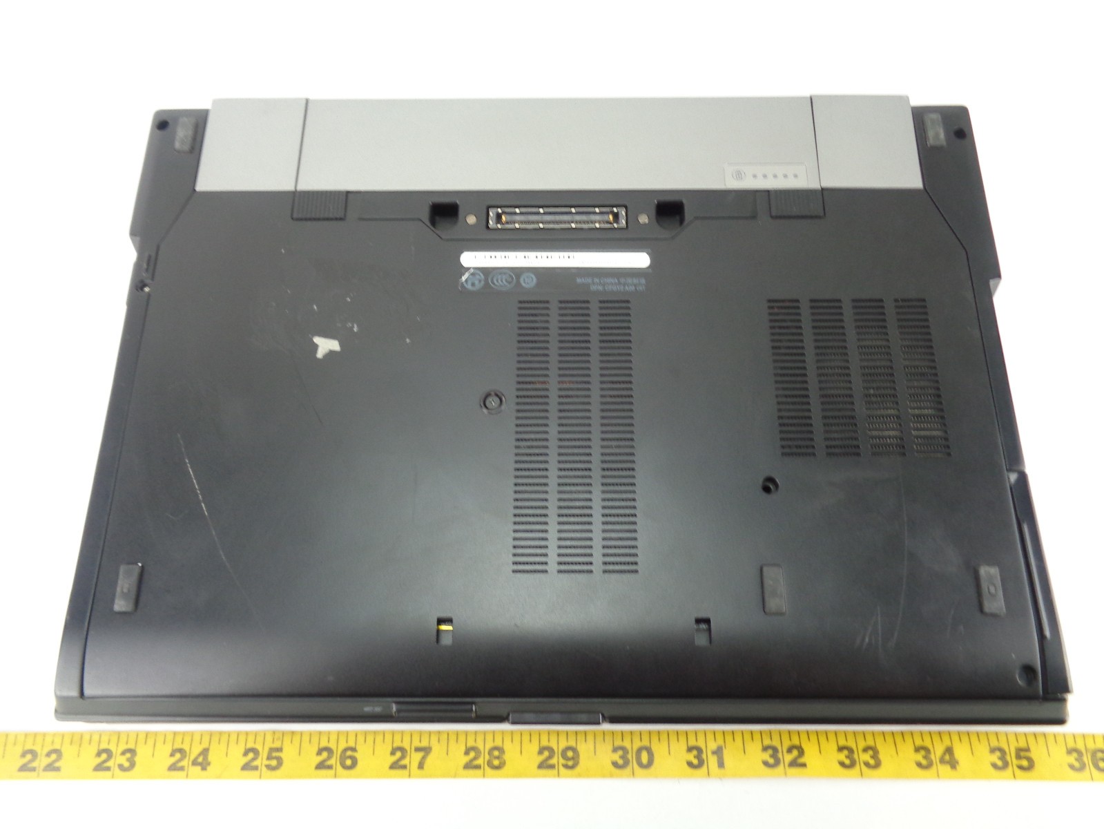 Dell Latitude E6410 Laptop Computer 4GB RAM Intel Core i5 M560 CPU 2.67 NO HDD