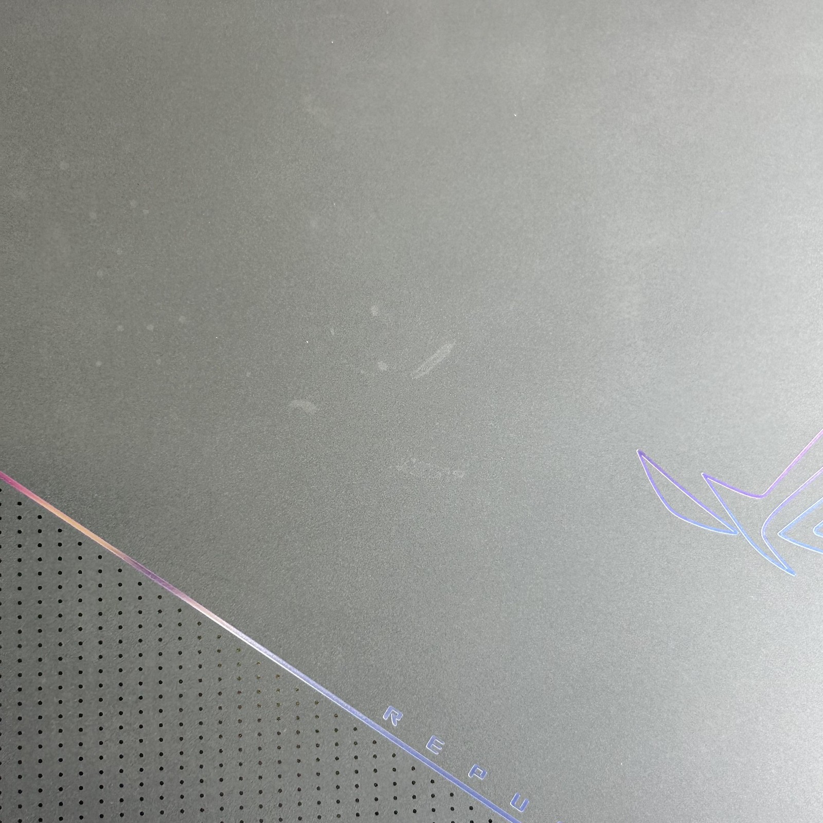 Asus ROG Zephyrus Duo 16 QHD+ TOUCH Ryzen 9 7945HX 64GB 2TB RTX 4090-TINTED LCD