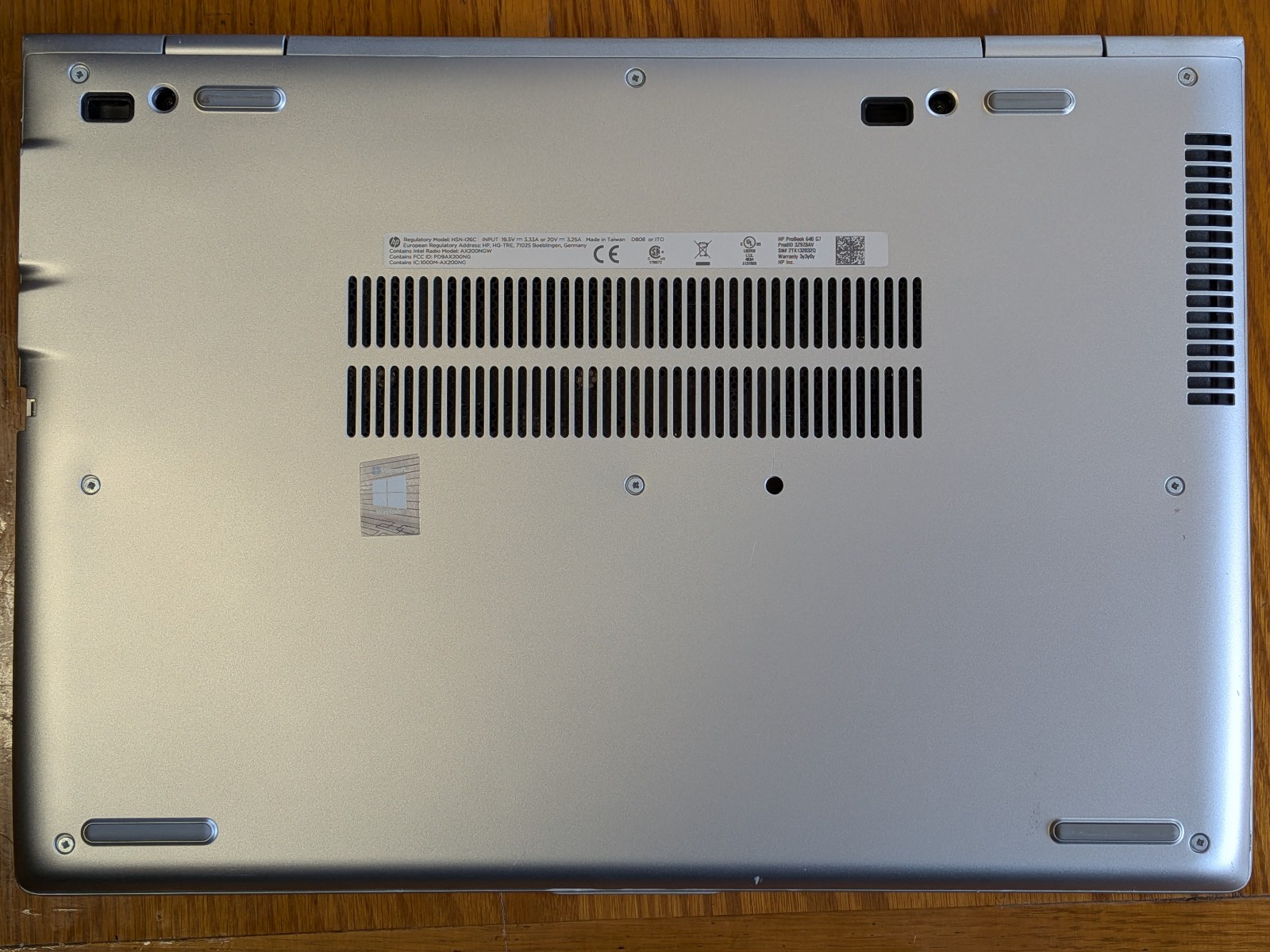 Linux Mint HP ProBook 640 G7 14″ 512GB 16GB Intel Core i5 10210U 1.6Ghz