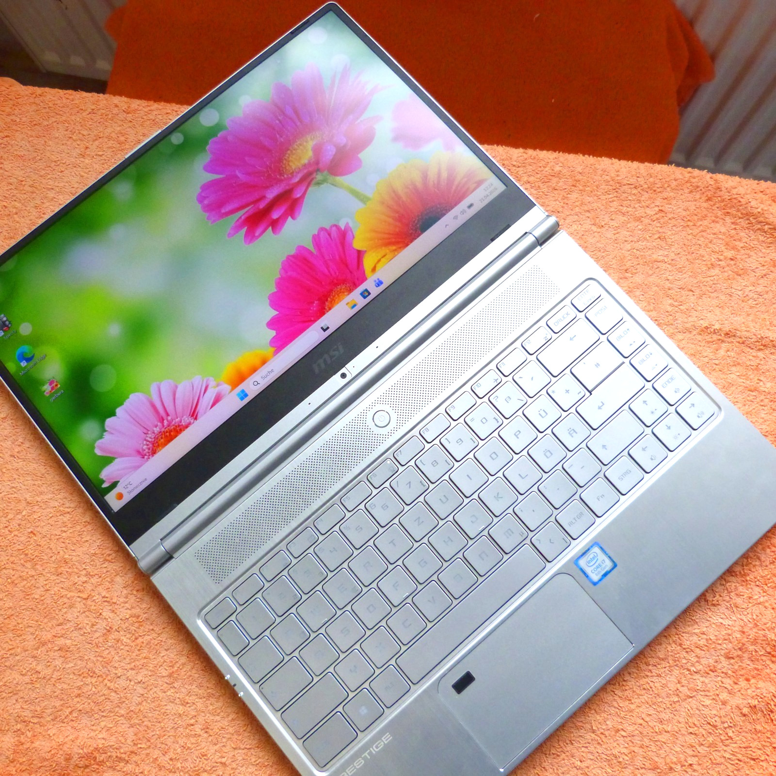 MSI Prestige 14 PS42 FULLHD RGB ULTRABOOK METAL l SSD Windows 11 I i7 8G NVIDIA