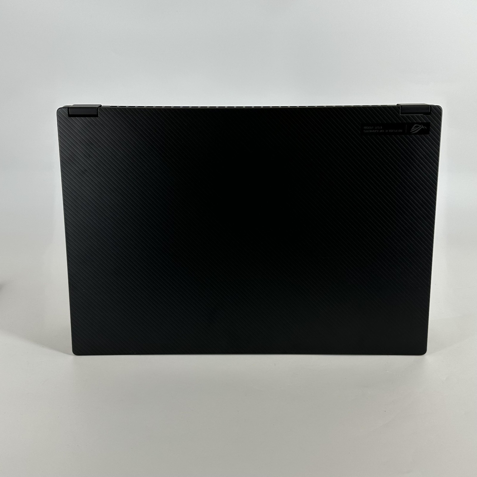 Asus ROG Flow X16 GV601 16 QHD+ TOUCH 3.3 GHz Ryzen 9 6900HS 64GB 2TB RTX 3060