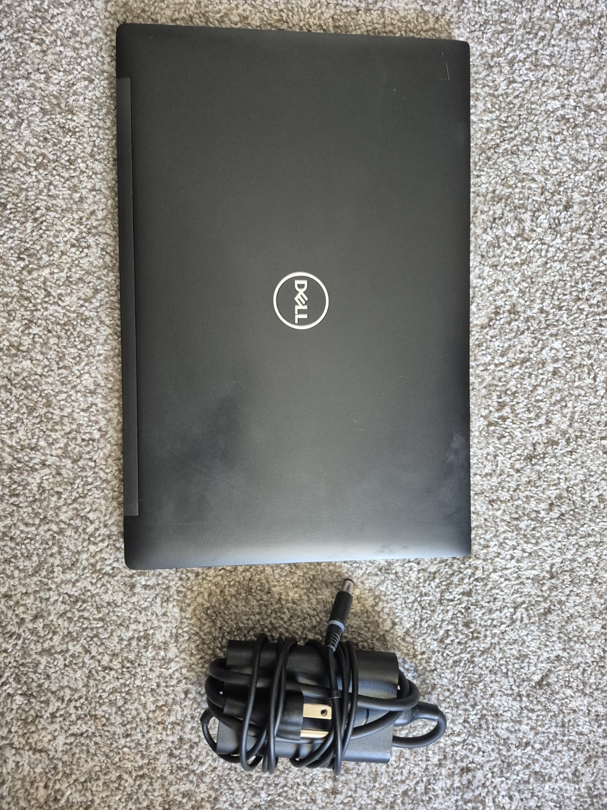 Dell Latitude 7490 14″ Core i5-8250U 1.60GHz 16GB 256GB SSD Windows 11 Pro