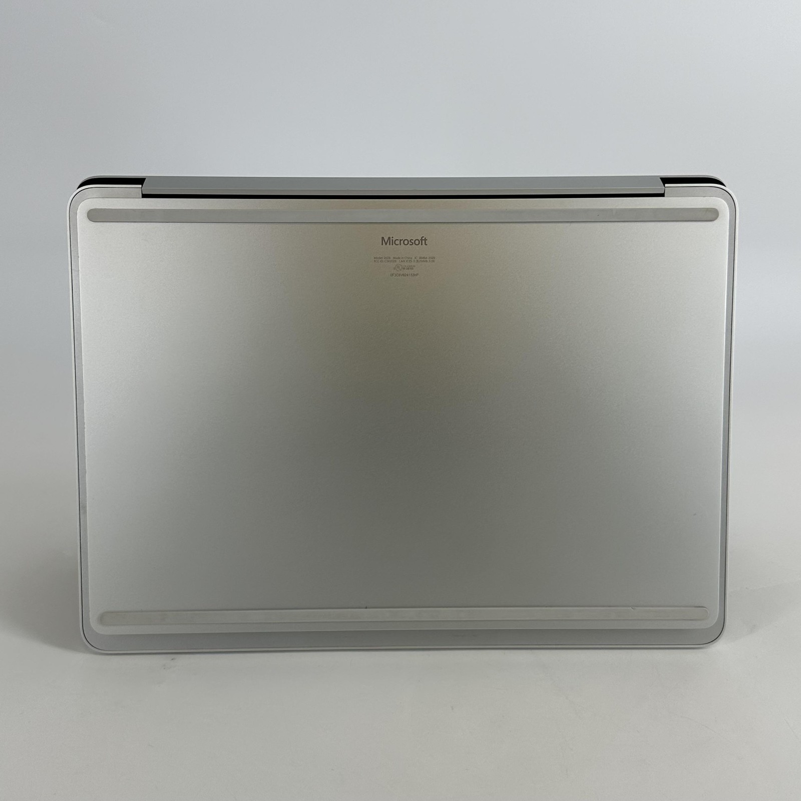 Microsoft Surface Laptop Studio 2 14 2K TOUCH i7-13700H 32GB 1TB RTX 2000 Ada
