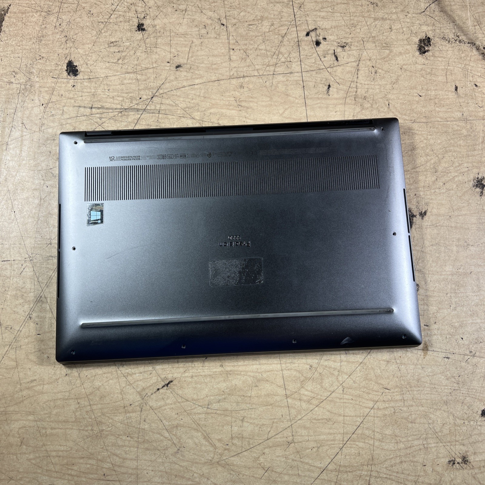 DELL PRECISION 5550 15.6” LAPTOP INTEL CORE I7-10850H 16GB RAM **NO HD / NO OS/
