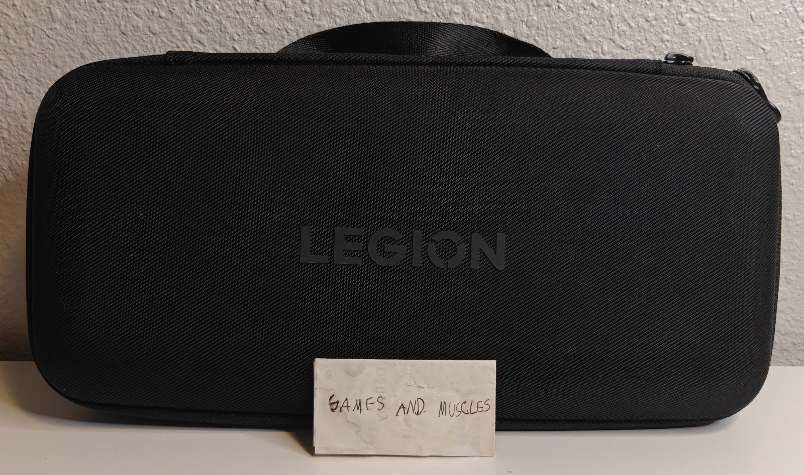 Lenovo Legion Go 8.8 in (1TB SSD, AMD Ryzen Z1 Extreme, 3.3GHz, 16GB RAM) Tested