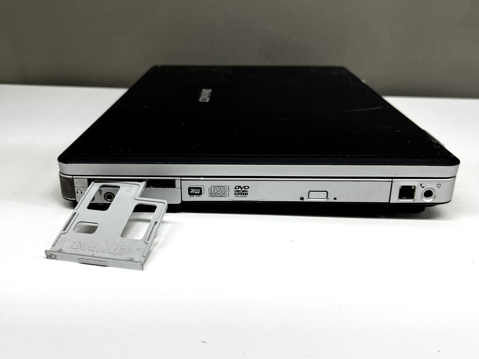 Compaq Presario V5000 Laptop 80GB HDD 512MB RAM No Power For Parts Repair