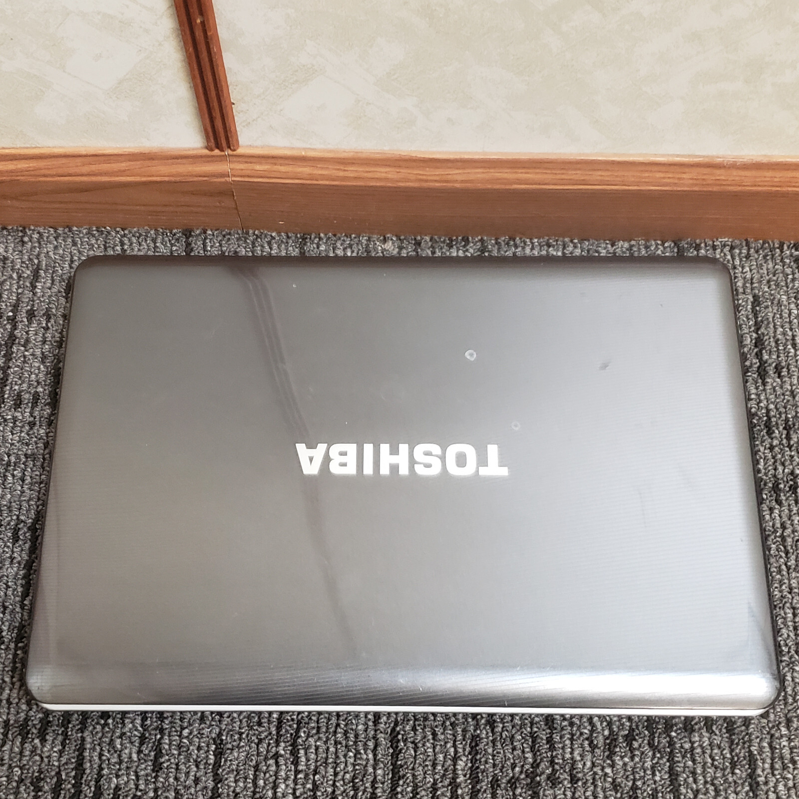 READ DESC Toshiba Satellite laptop l505-s5971