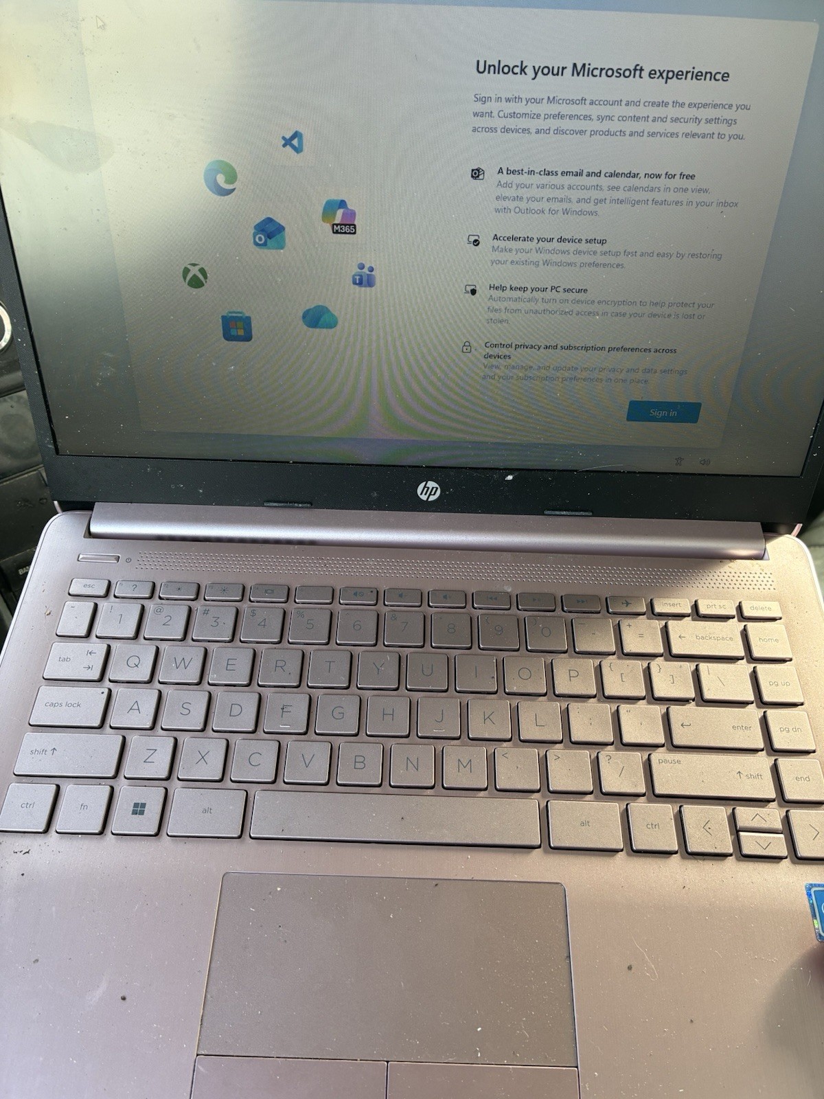 HP 14-cf2112wm Stream 14″ HD Celeron N4020 1.1GHz Intel UHD Graphics 600 4GB RAM