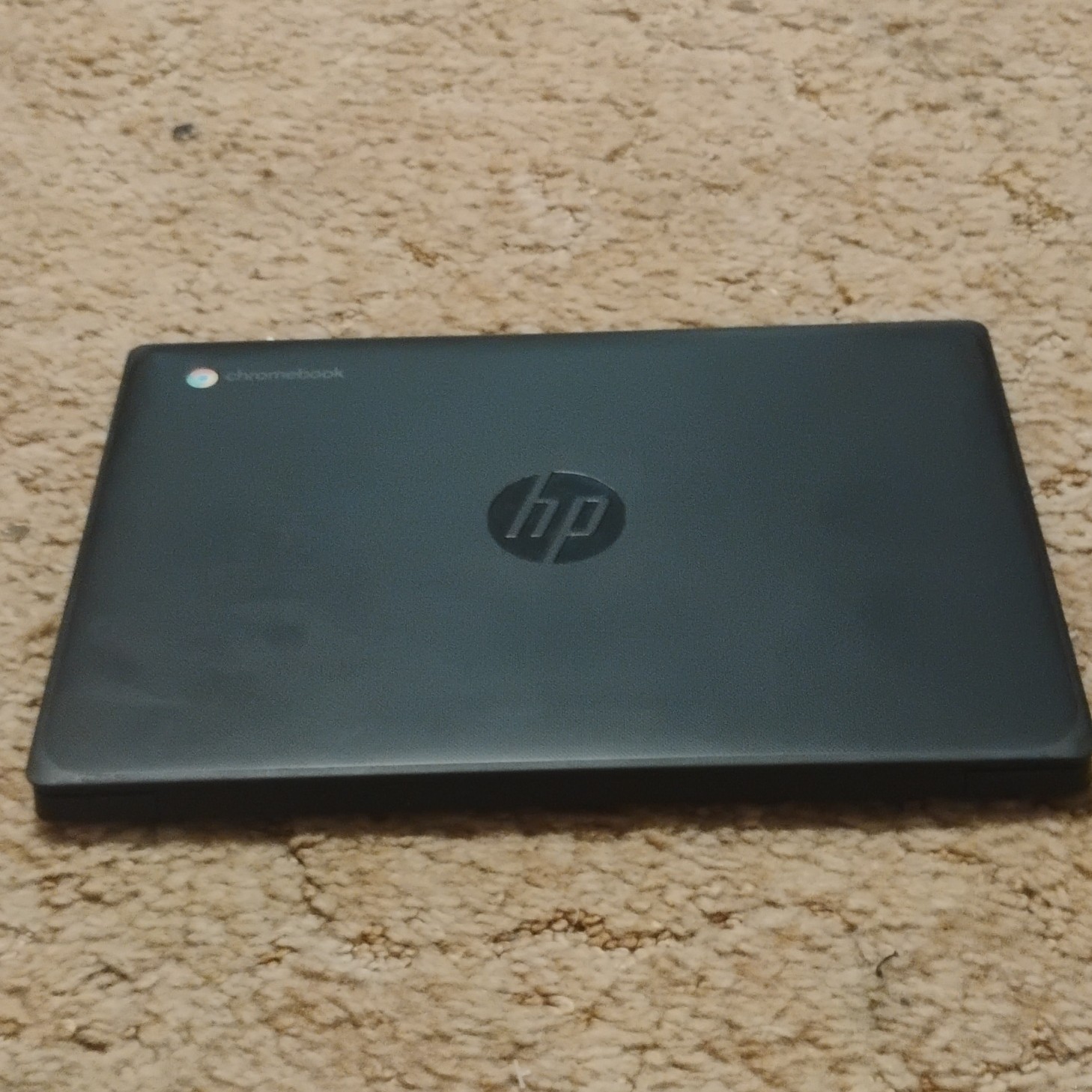 HP Chromebook 11MK G9 EE 11.6″ Laptop + Charger + Case