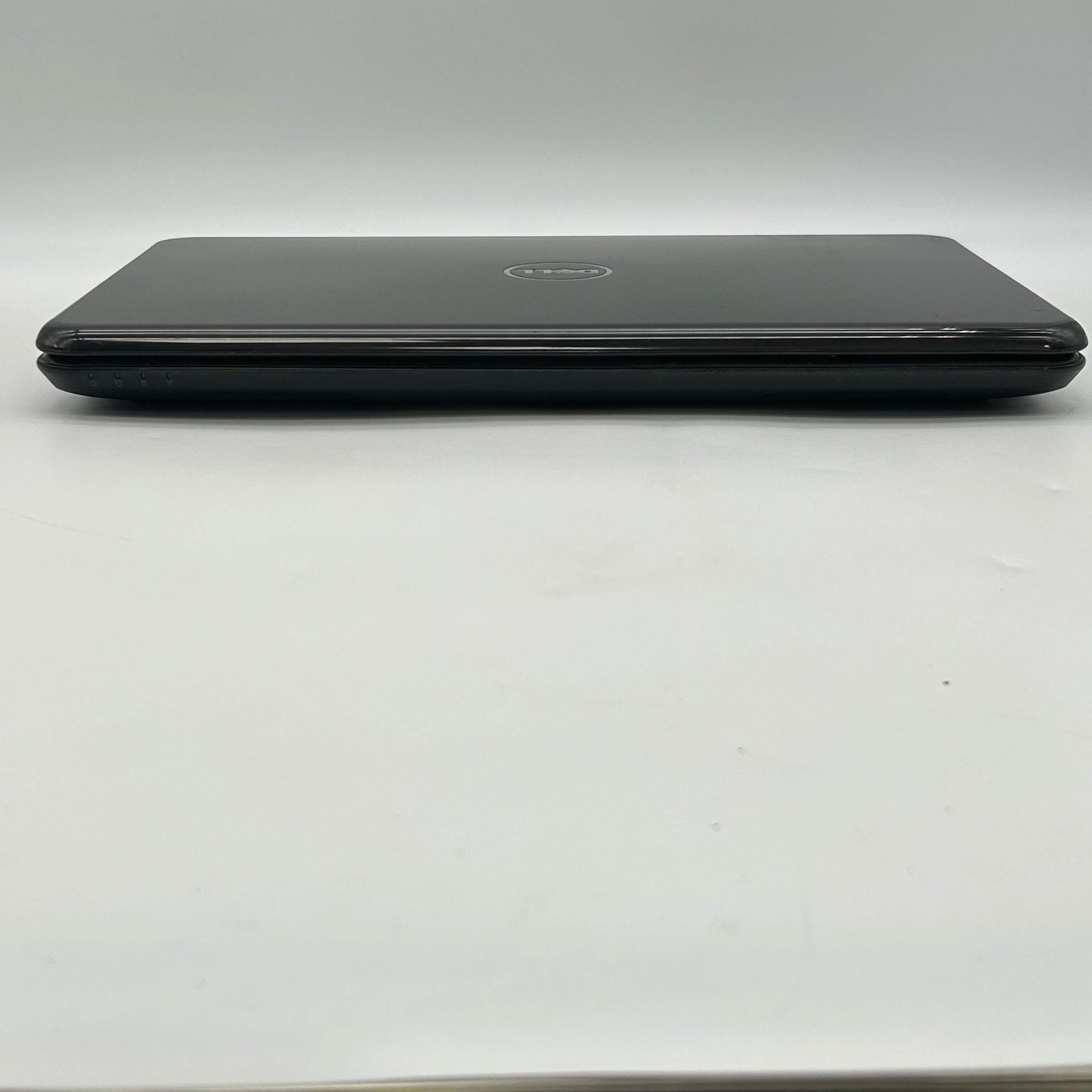 Dell Inspiron N5110 15.6″ Core i3 2.1GHz 6GB RAM 512GB HDD- *READ*