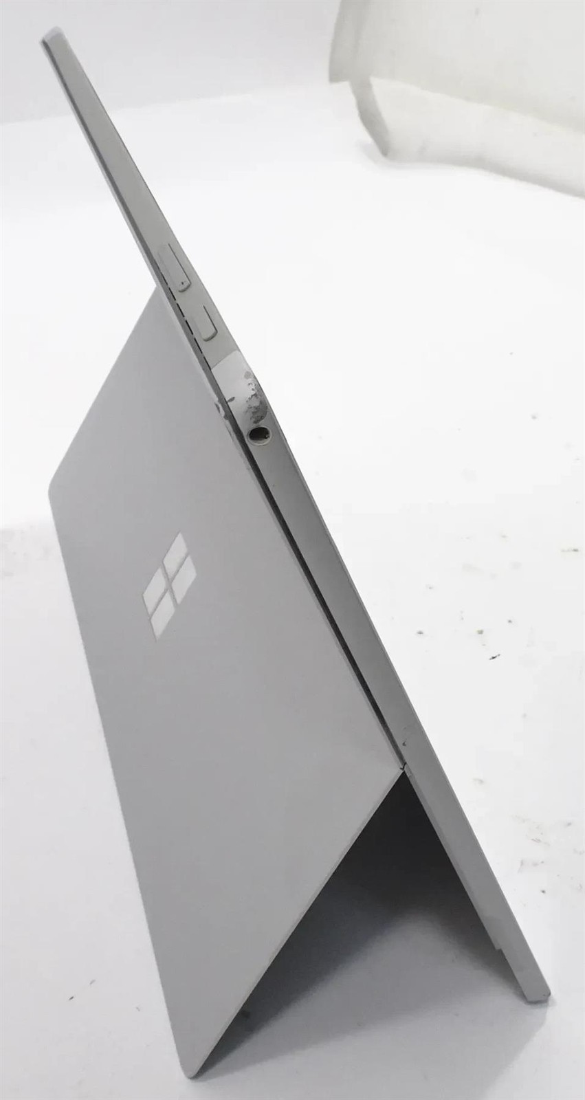 Microsoft Surface Pro 5 1796 Core m3-7Y30 1.00GHz 4GB 128GB Win 10 Pro