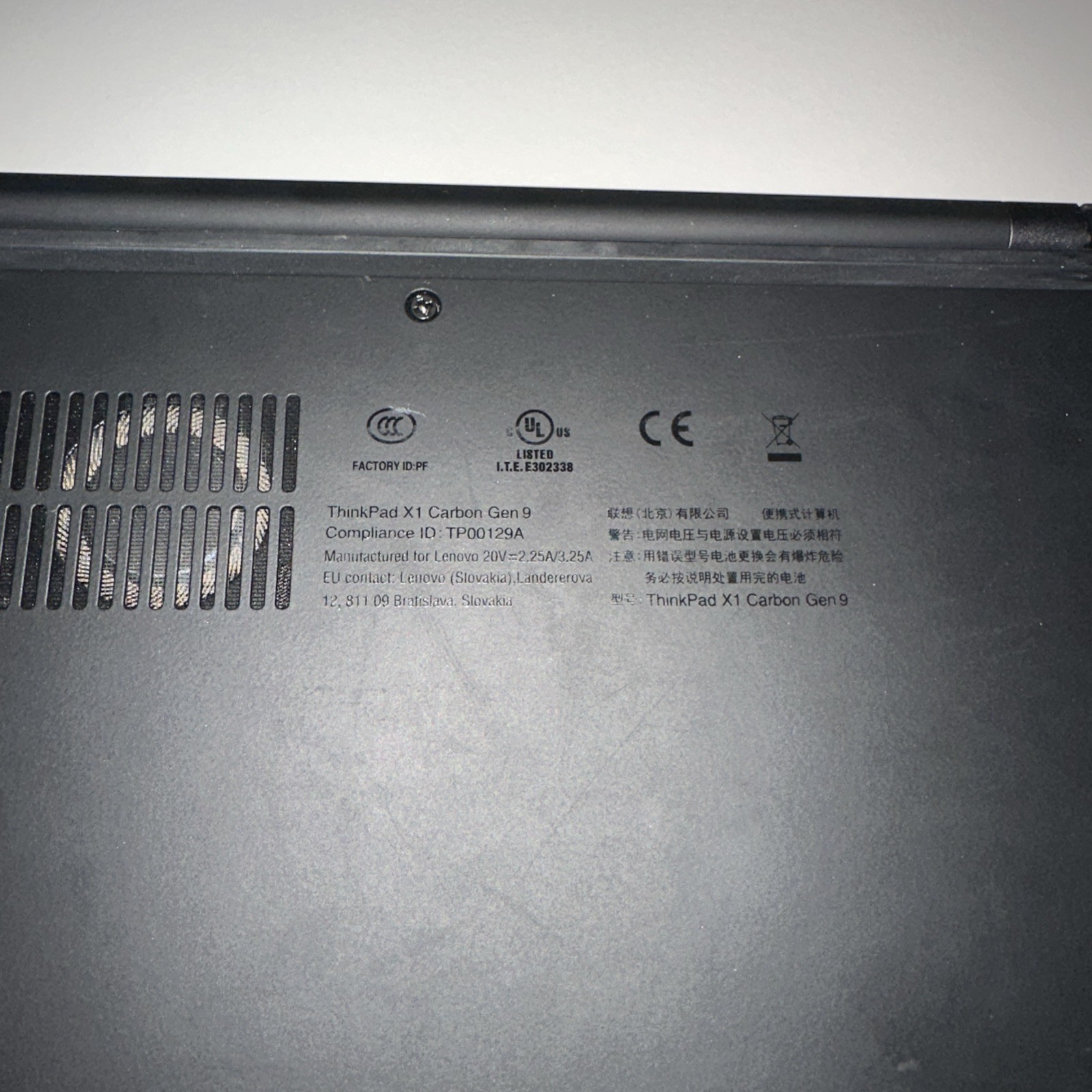 Lenovo ThinkPad X1 Carbon Gen 9, 14.0″, i5-1145G7, 16GB RAM, 512GB SSD, W11 Pro