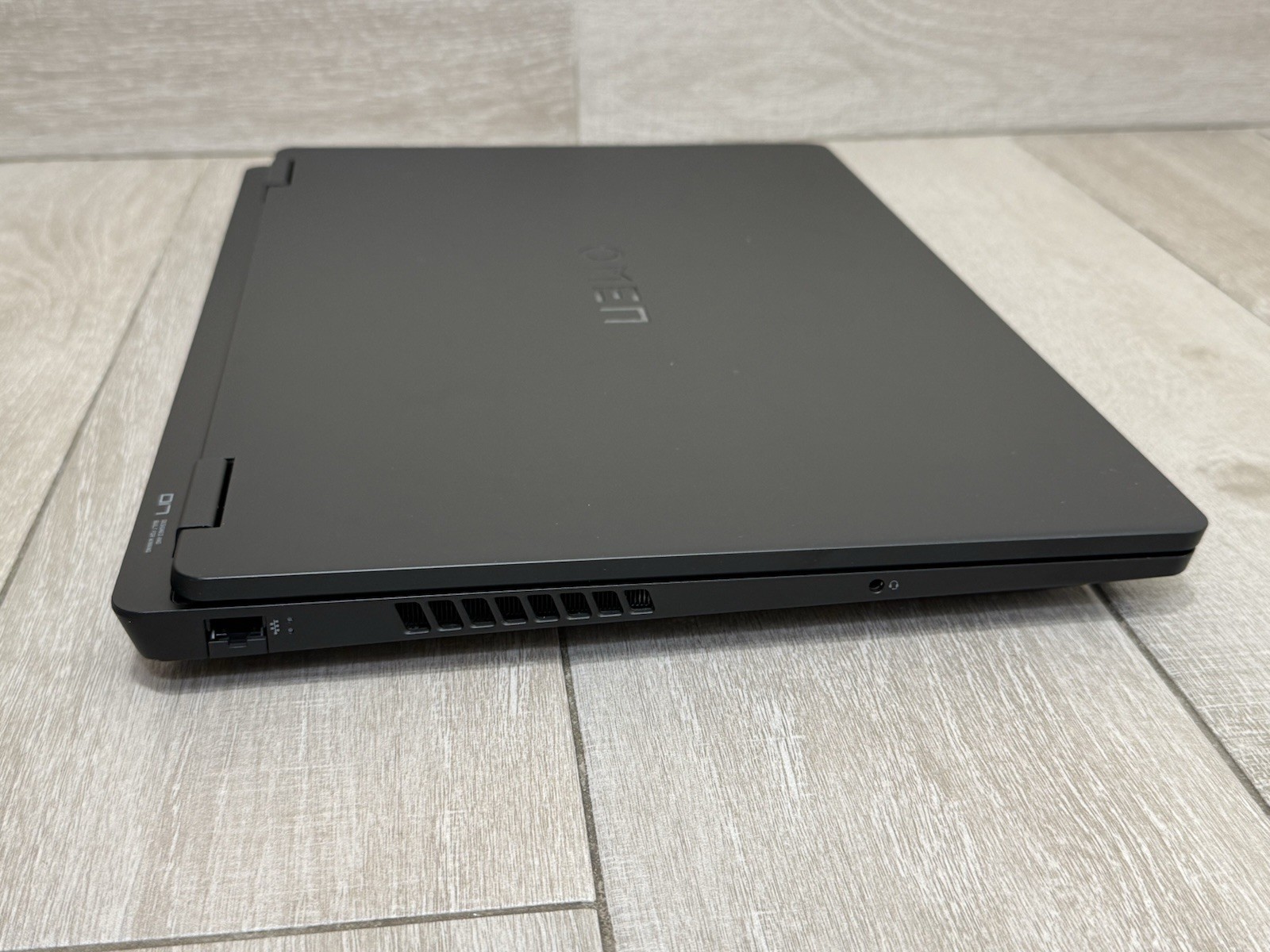 HP OMEN 17 Gaming 17.3″ Ryzen 7 8845HS GeForce RTX 4070 16GB RAM 512GB SSD