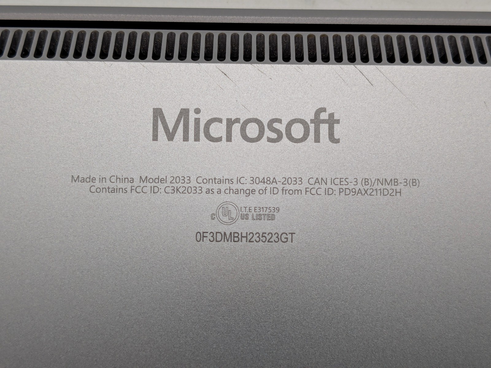 Microsoft Surface Laptop 6 13.5in Touch Ultra 7 165H 16GB 512GB SSD Win 11 Pro