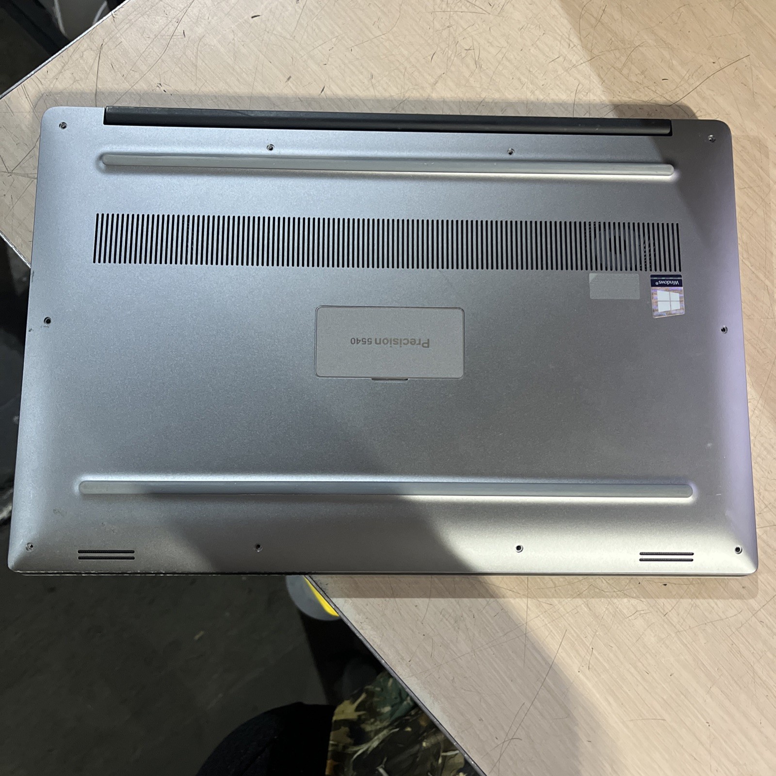 DELL PRECISION 5540 INTEL CORE I9-9880H 2.30GHZ 16GB RAM NO HD