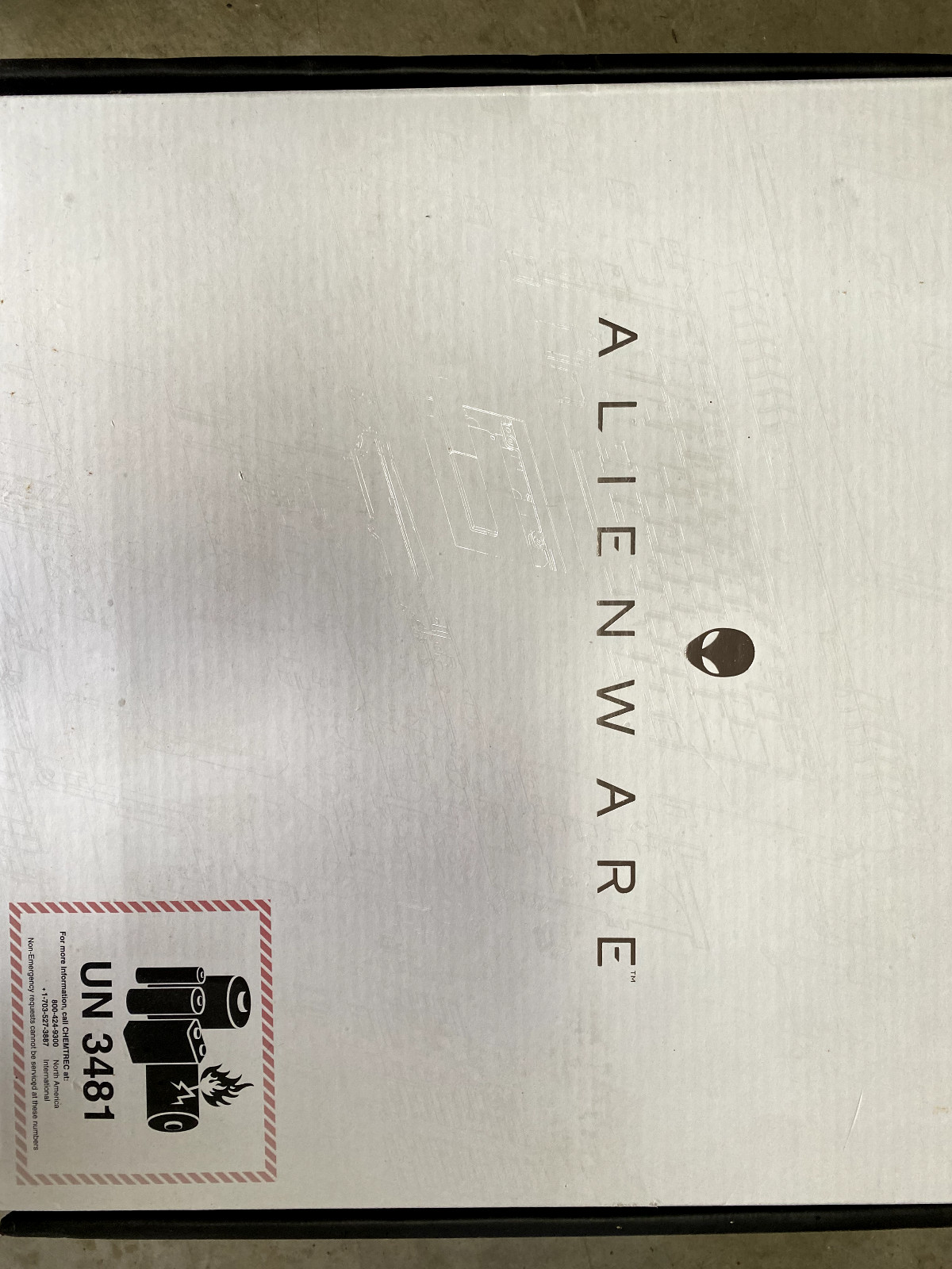 Alienware 15 r3 – used twice! Comes with original Box