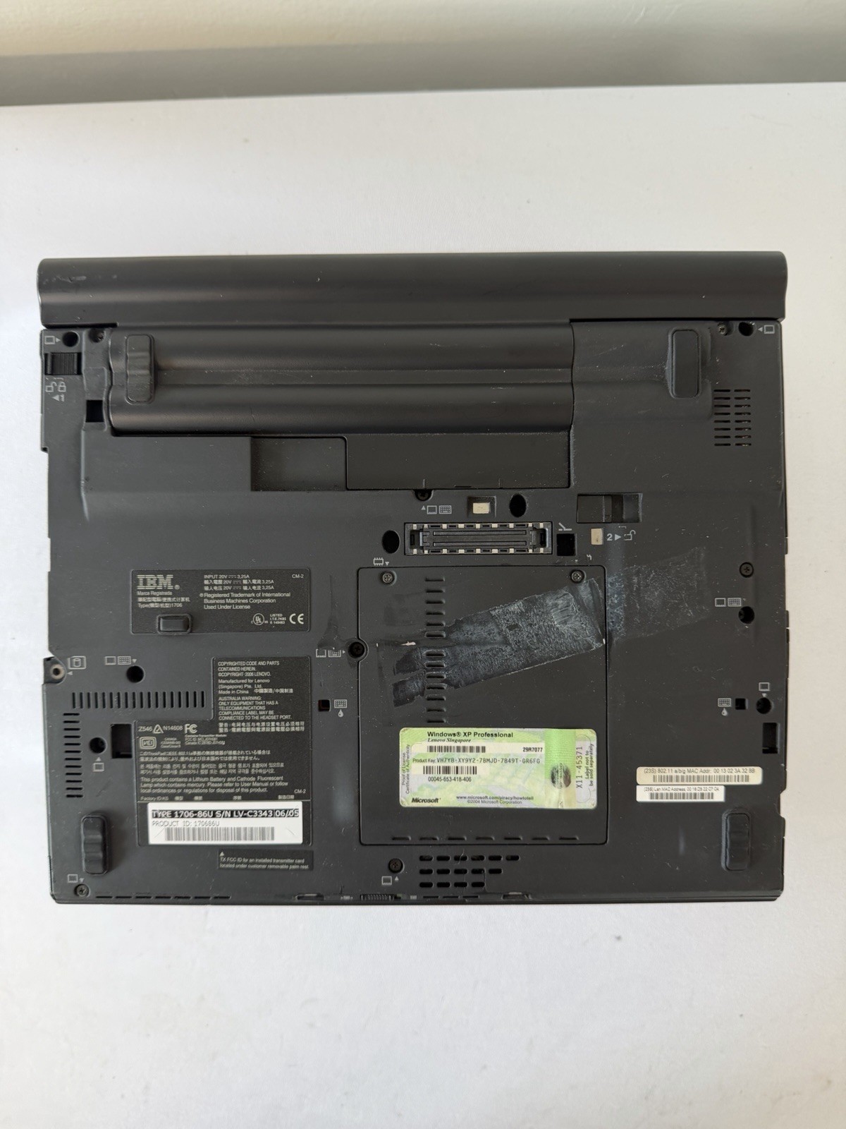IBM Thinkpad X60 Laptop – Good Screen – Intel Duo T2 400 – RAM 2 GB – Read Des