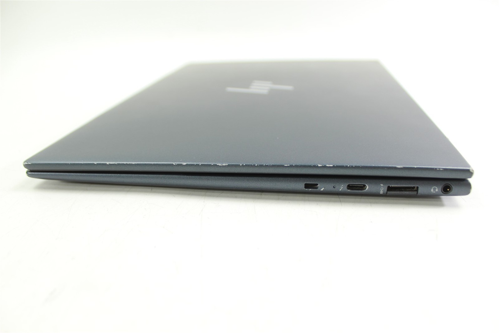 HP Elite Dragonfly G4 13.5″ Touch i7-1335U 1.7GHz 512GB SSD 32GB RAM W11P