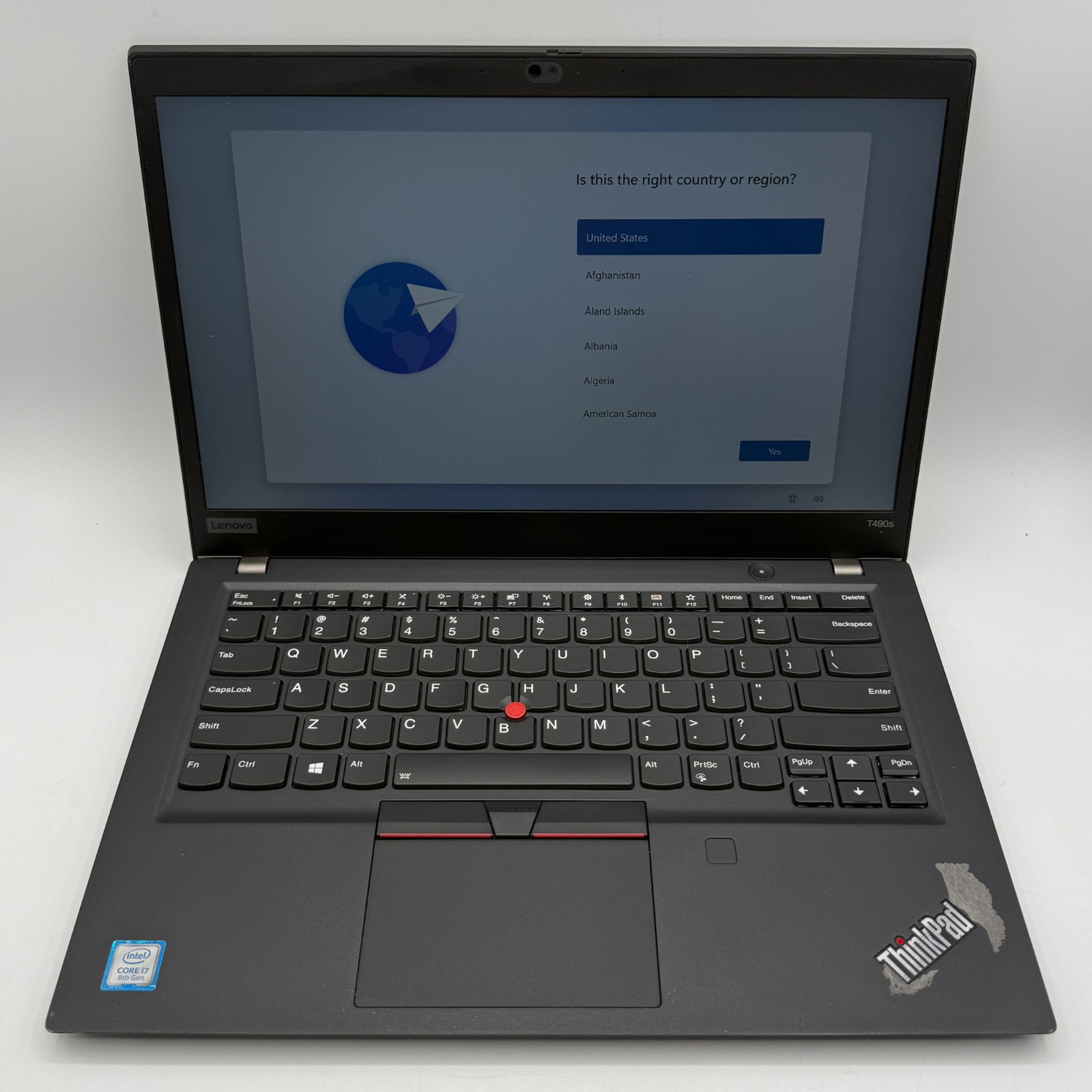 Lenovo ThinkPad T490s 14″ i7-8565U 16GB RAM 256GB SSD Win11 Pro Fingerprin Fair