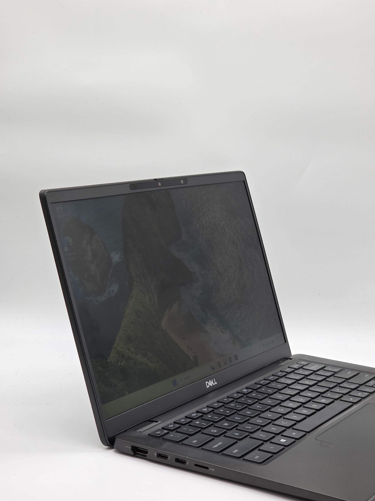 Dell Latitude 7410 14″ FHD Laptop i5-10310U 16GB RAM 256GB SSD Win 11