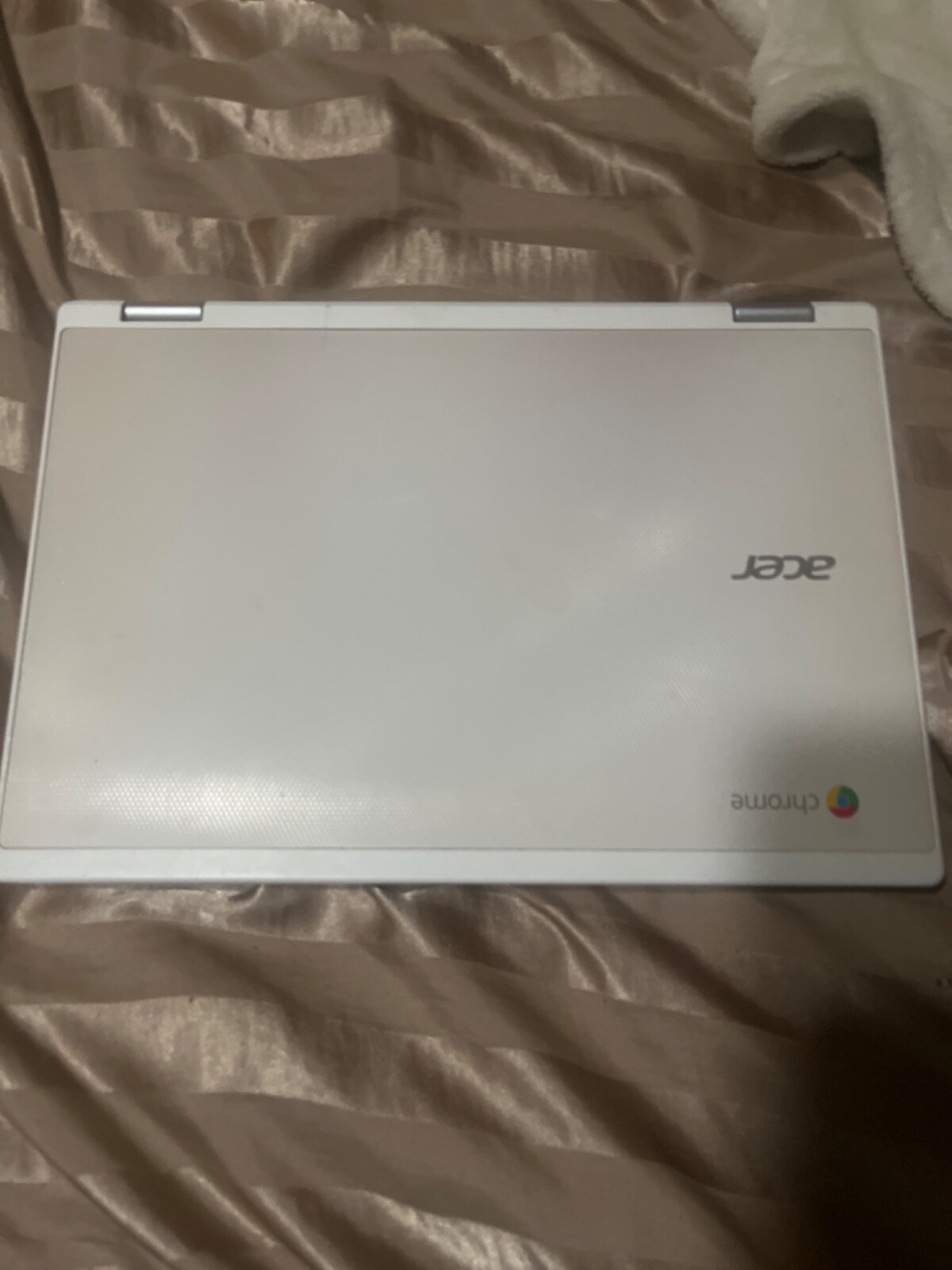 Acer Chromebook Touch White CB5-132T N15Q8 Celeron N3060 1.6GHz 4GB RAM 16GB SSD