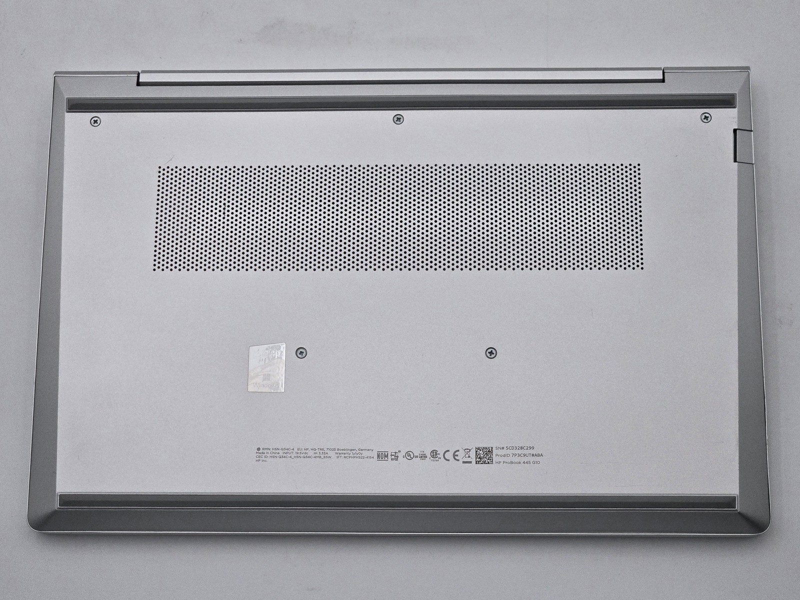 HP ProBook 445 G10 14″ FHD Ryzen 7 7730U 16GB 1TB SSD Win 11 Pro